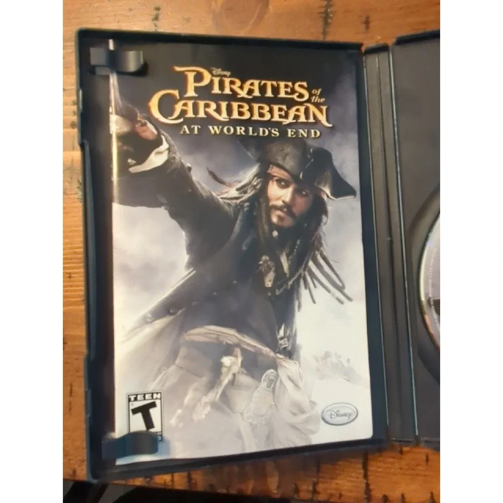 Pirates of the Caribbean At World's End Sony PlayStation 2 PS2 GAME COMPLETE CIB